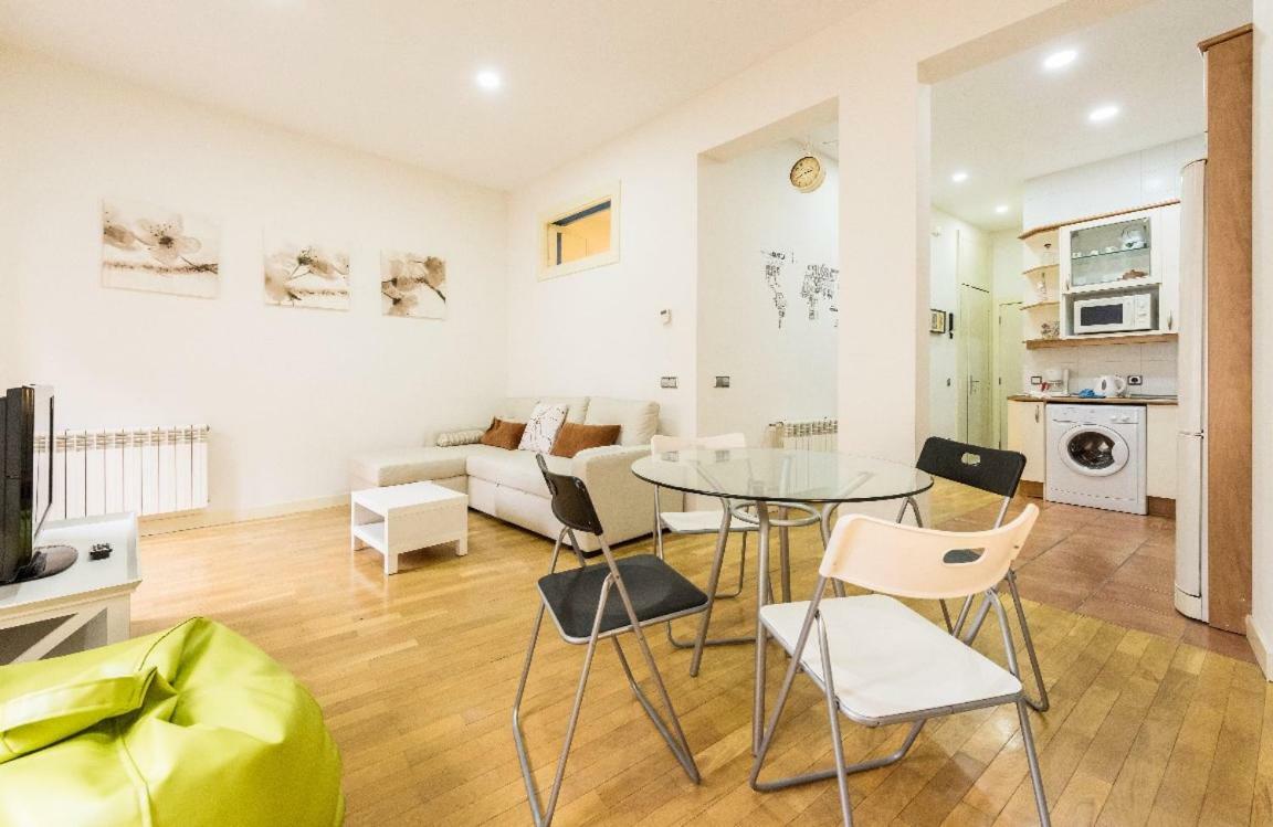 La Latina Apartment มาดริด ภายนอก รูปภาพ